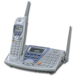 2.4 GHz MultiTalk Cordless Phone System w/Answering System
