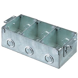 Hubbell 3-Gang Rectangular Stamped Steel Flush Floor Box for Wooden Floors