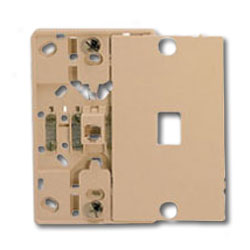 Suttle 8-Conductor Wallplate with Screw Terminals & Snap-On Cover